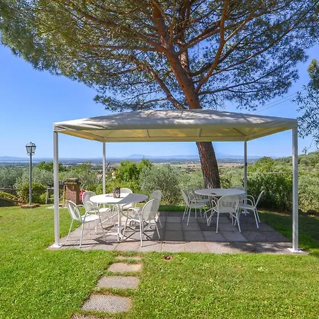 Semesterbostad Cozy In With Kitchen