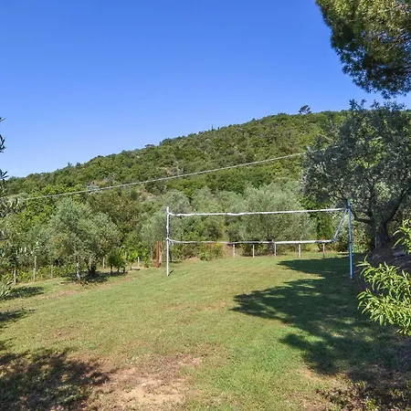 Nyaraló Cozy In With Kitchen *