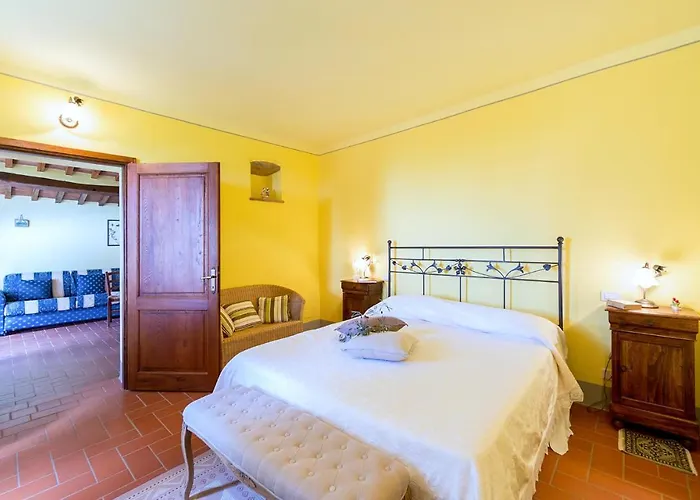 Cozy In With Kitchen Cortona