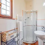 Cozy In With Kitchen 度假居 *